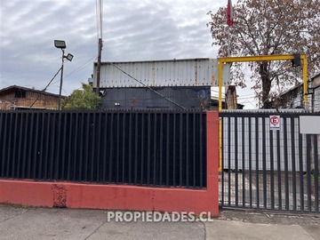 Local Comercial en venta en Av. Departamental al llegar a Montreal, San Miguel - 2 baños