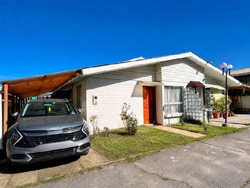Casa en venta en Calle santiago 690, Quilpué - 3 dormitorios, 1 baño