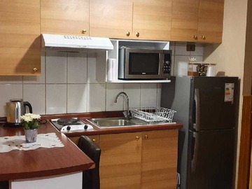 Departamento en arriendo mensual en Cómodo Dpto 1D 1B A Pasos Del Metro Moneda! (164040), Santiago - 1 dormitorio, 1 baño