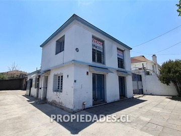Oficina en arriendo mensual en Estadio Nacional / Campo de Deportes / Pedro de Valdivia, Ñuñoa - 4 dormitorios, 4 baños