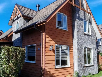Casa en venta en vende casa 4 dormitorios y amplio quincho (104260), Talcahuano - 4 dormitorios, 3 baños
