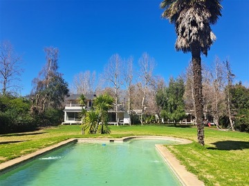 Parcela en venta en Marta Letelier de Berstein, aculeo, Paine - 5 dormitorios, 9 baños