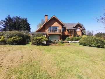 Casa en venta en Casa en Condominio Lomas de Pilauco (63159), Osorno - 4 dormitorios, 4 baños