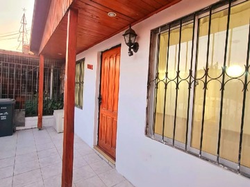 Casa en venta en Se Vende Casa en Puente Alto - 3 dormitorios, 2 baños