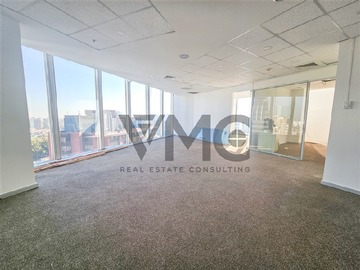 Oficina en arriendo mensual en Presidente Riesco 5698, Las Condes - 4 dormitorios, 5 baños