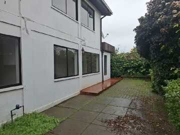 Casa en arriendo mensual en Linares, Linares - 3 dormitorios, 2 baños