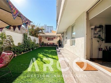 Departamento en venta en Santa Julia 200 -300, Ñuñoa - 3 dormitorios, 2 baños