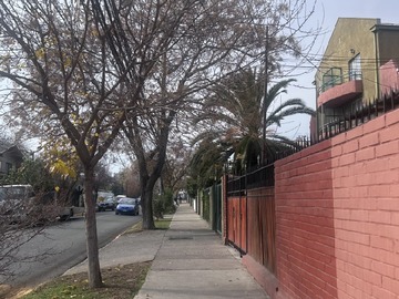 Casa en venta en Condominio los alerces ñuñoa, Ñuñoa - 4 dormitorios, 3 baños