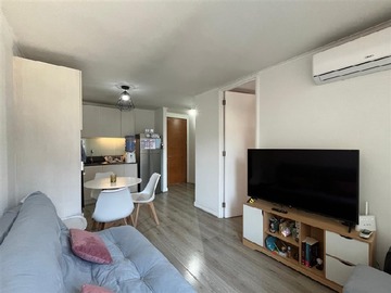 Departamento en venta en Santa Victoria / Calle Lira, Santiago - 1 dormitorio, 1 baño