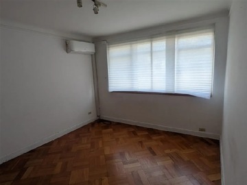 Oficina en arriendo mensual en Las Urbinas/ Andrés Bello, Providencia - 3 dormitorios, 3 baños