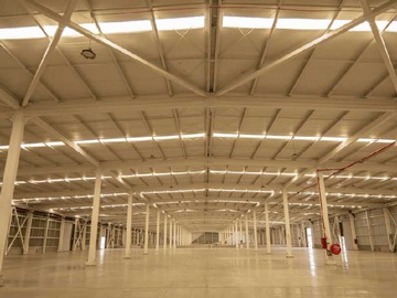 Bodega en arriendo mensual en Bodega 345 m2 en av eduardo frei montalva (75022), Colina