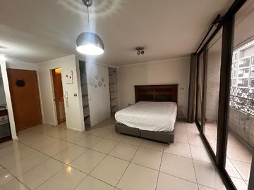 Departamento en arriendo mensual en Metro Bustamante / Vicuña Mackena / Portugal, Santiago - 1 baño