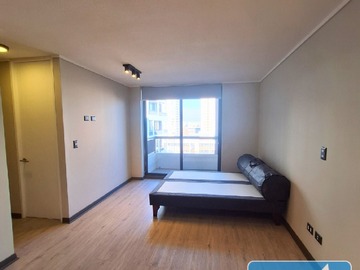 Departamento en arriendo mensual en Metro toesca, Santiago - 1 baño