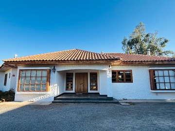 Casa en venta en Los villares 5100, Los Andes - 5 dormitorios, 5 baños