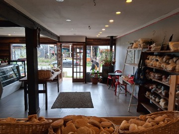 Local Comercial en arriendo mensual en Martínez De Rozas 380, Panguipulli, Región de Los Ríos 5210000, Chile, Panguipulli