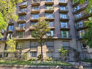 Departamento en venta en Miraflores con Esmeralda, Santiago - 3 dormitorios, 4 baños
