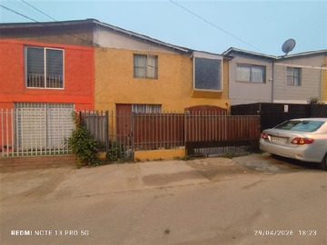 Casa en venta en Pasaje Eduardo Sepúlveda 1346. Coquimbo, Coquimbo - 3 dormitorios, 1 baño