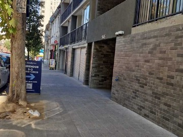 Arriendo Mensual / Local Comercial / Santiago