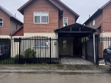 Casa en arriendo mensual en Carmen Silva, Chillán - 3 dormitorios, 2 baños