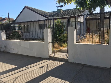 Casa en venta en Arrieta, Villa Alemana - 5 dormitorios, 3 baños