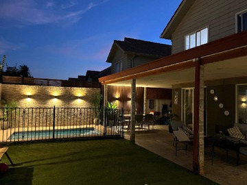 Casa en venta en Amplia y Luminosa Casa en Condominio los Coihues, Larapinta - 3 dormitorios, 3 baños
