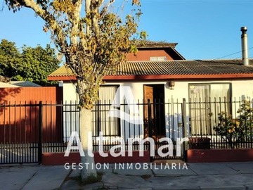 Casa en venta en Villa el Indio, La Serena - 4 dormitorios, 1 baño