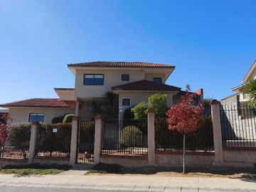 Casa en venta en Moderna chalet sólido 5d en el sol quilpue (165052), Quilpué - 5 dormitorios, 3 baños