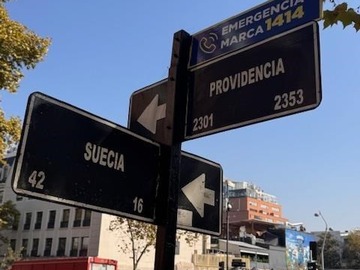 Local Comercial en arriendo mensual en Avenida Providencia - Suecia, Providencia - 1 baño