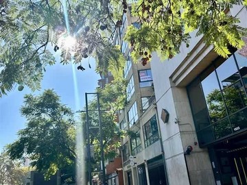 Oficina en venta en Oficina a Pasos de Metro P. de Valdivia (170295), Providencia - 2 baños
