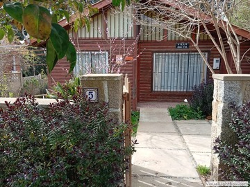 Casa en venta en Gabriela Mistral, El Quisco - 3 dormitorios, 1 baño