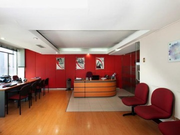 Oficina en venta en Huerfanos - Merced, Santiago - 2 baños