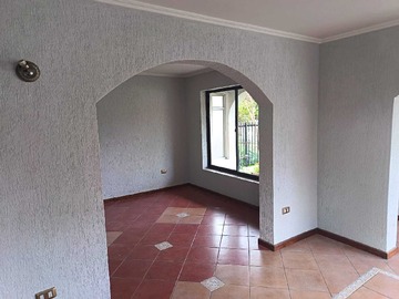 Casa en venta en Hermosa casa con amplio patio en Chiguayante (178930), Chiguayante - 4 dormitorios, 2 baños