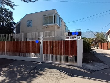 Casa en venta en metro grecia, Ñuñoa - 3 dormitorios, 2 baños