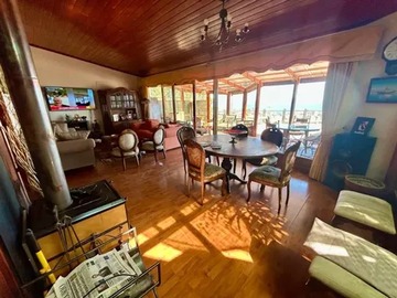 Departamento en venta en Se Vende Casa en Viña del Mar Alto, Preciosa Vista - 6 dormitorios, 4 baños
