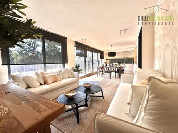 Departamento en venta en Cercano a Colón, Las Condes - 4 dormitorios, 3 baños