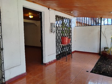 Casa en venta en Joaquin edwars bello, La Granja - 3 dormitorios, 2 baños