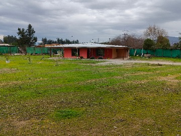 Parcela en venta en Parcela de 5.466 M2, Construcción de 300 M2 Excelente Ubicación. - 4 dormitorios, 2 baños