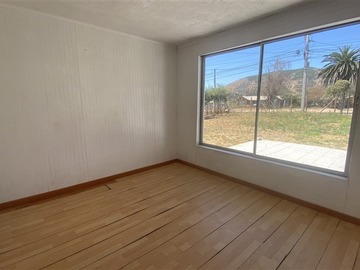 Casa en venta en Maria Pinto, María Pinto - 3 dormitorios, 1 baño
