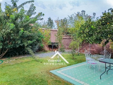 Casa en venta en Echeñique con Ortuzar, Ñuñoa - 4 dormitorios, 3 baños