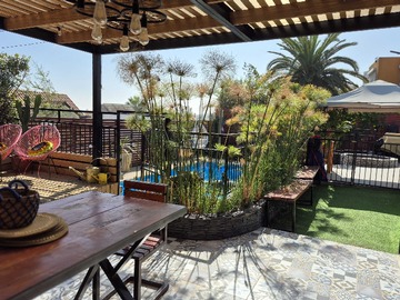 Casa en venta en Amplia Casa conJardín y Piscina, La Florida! (178258), La Florida - 6 dormitorios, 5 baños