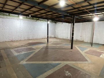 Arriendo Mensual / Local Comercial / Santiago