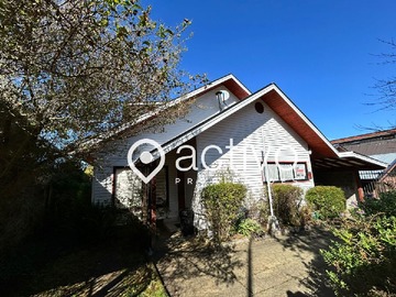 Casa en venta en Pintor Ricardo Anwandter, Valdivia - 4 dormitorios, 3 baños