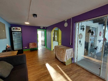 Local Comercial en arriendo mensual en Se arrienda casa comercial en Av. comercial (172574), Peñalolén - 2 dormitorios, 3 baños