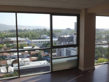 Oficina en arriendo mensual en Calle 1 Poniente 1258, Talca - 2 dormitorios, 2 baños