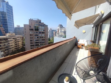 Departamento en arriendo mensual en Amplio departamento en metro el golf, las condes, Las Condes - 1 dormitorio, 1 baño