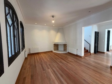 Casa en venta en Espectacular Casa Remodelada Barrio Infante (153256), Providencia - 3 dormitorios, 3 baños