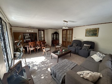 Oficina en venta en Avenida José Joaquín Prieto 2760, San Miguel - 4 dormitorios, 3 baños