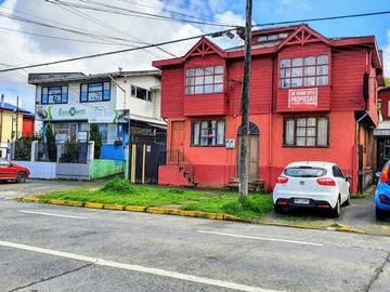 Local Comercial en venta en Regimiento, Puerto Montt - 6 dormitorios, 3 baños