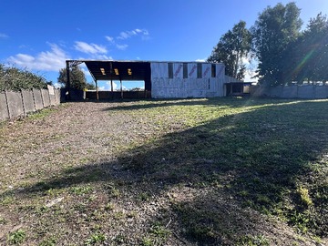 Terreno Industrial en venta en Conectividad, estacionamientos, visibilidad (152517), Valdivia - 1 baño