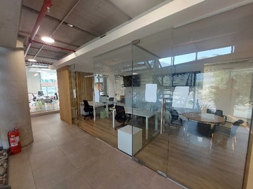 Arriendo Mensual / Oficina / Huechuraba